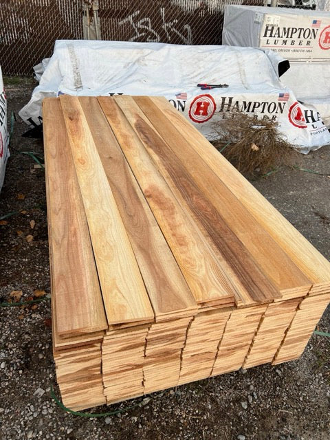 1x6x8 Clear Cedar Kiln Dried #1 Picket DE