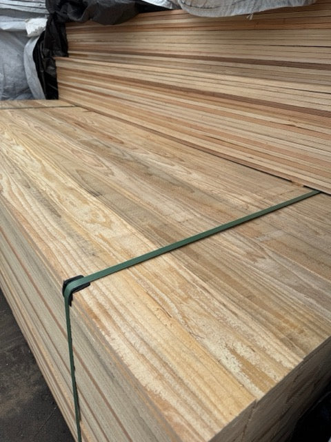 1x4x8 Clear Cedar Apperance Grade Rough Cut